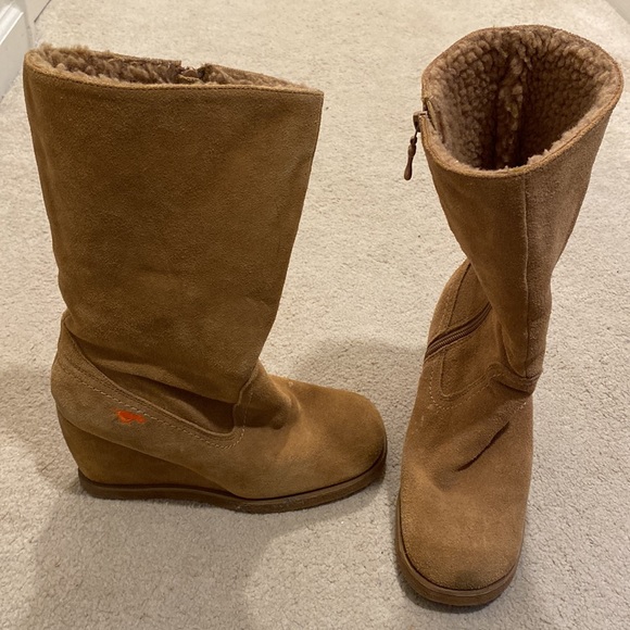 Rocket Dog 8 1/2 Camel Faux Suede & Shearling Boots - Picture 2 of 14